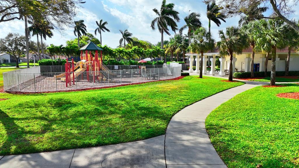 BOCA LANDINGS - Residential Lease