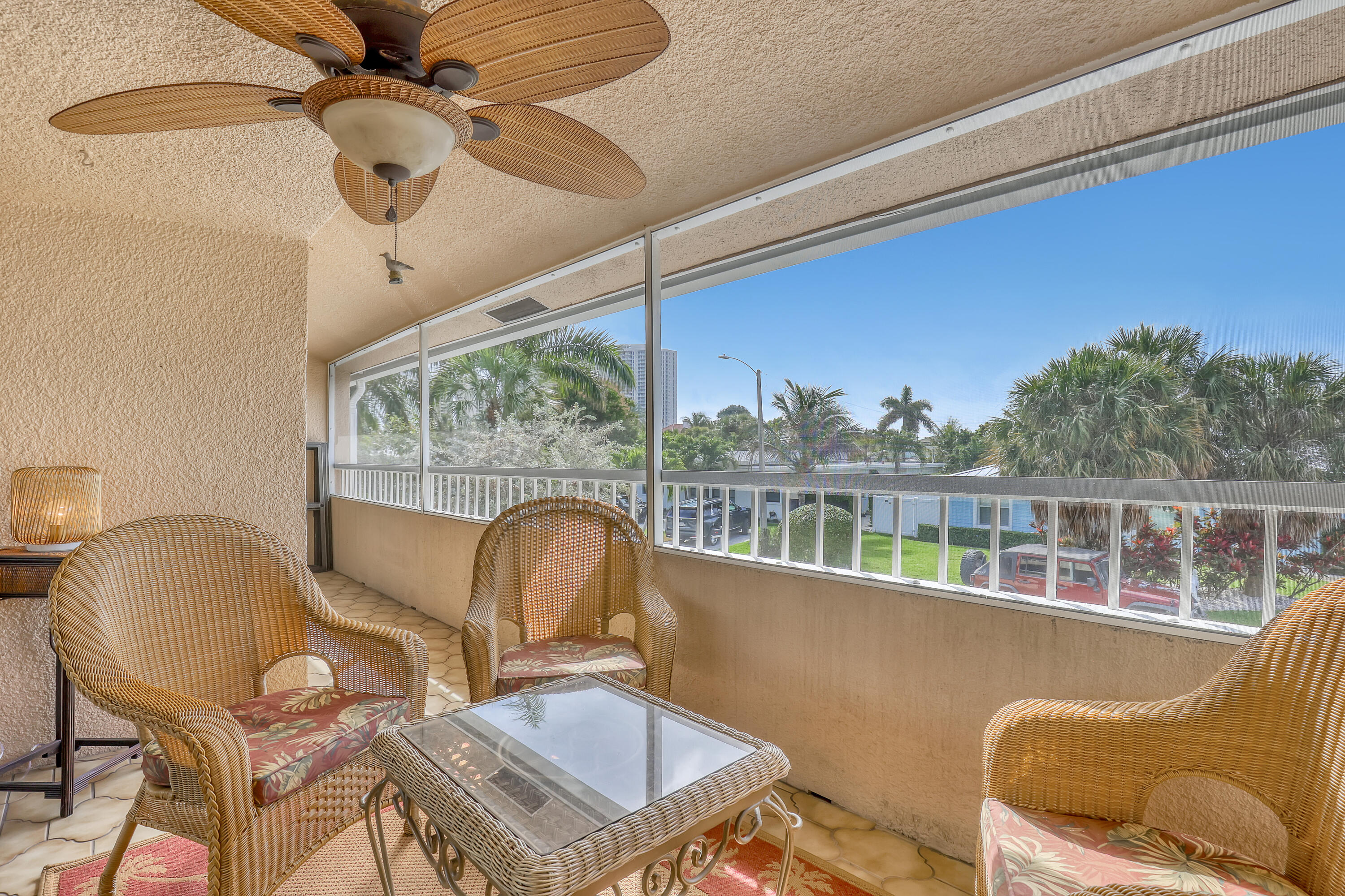 COURTYARD CONDO - Residential