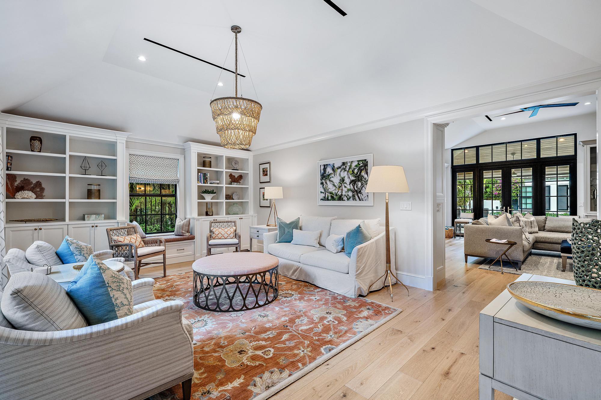 ROYAL PARK - Residential