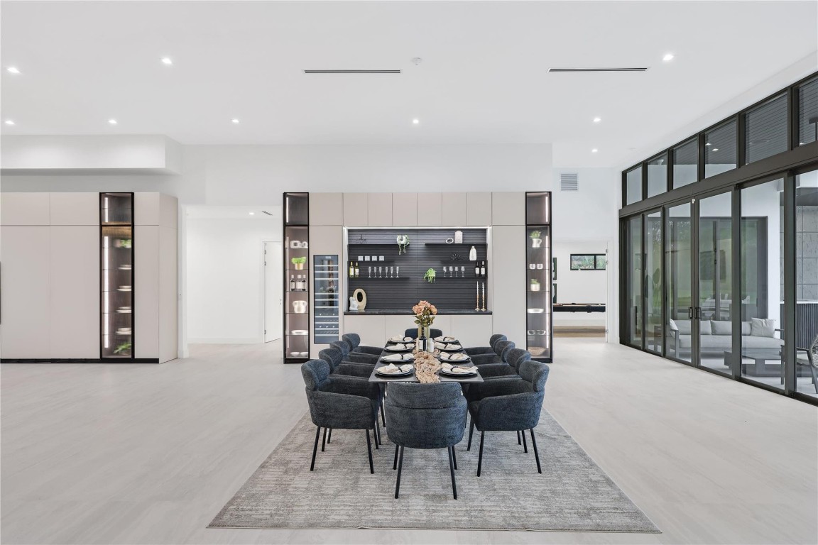 Rayel Estates 1 174-194 B - Residential