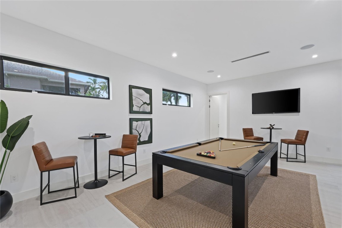 Rayel Estates 1 174-194 B - Residential