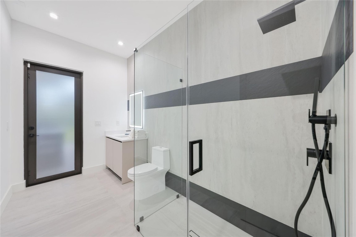 Rayel Estates 1 174-194 B - Residential