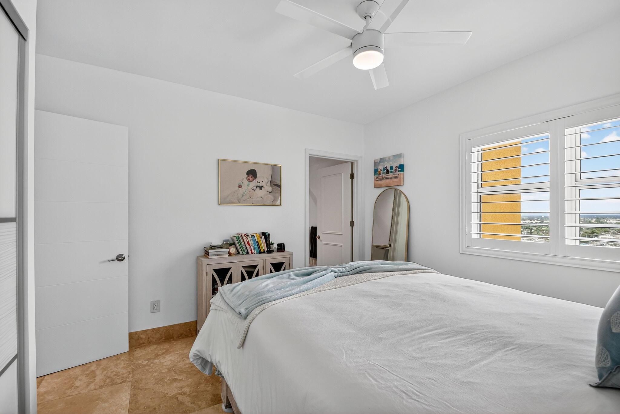 MARINA GRANDE RIVIERA BEA - Residential