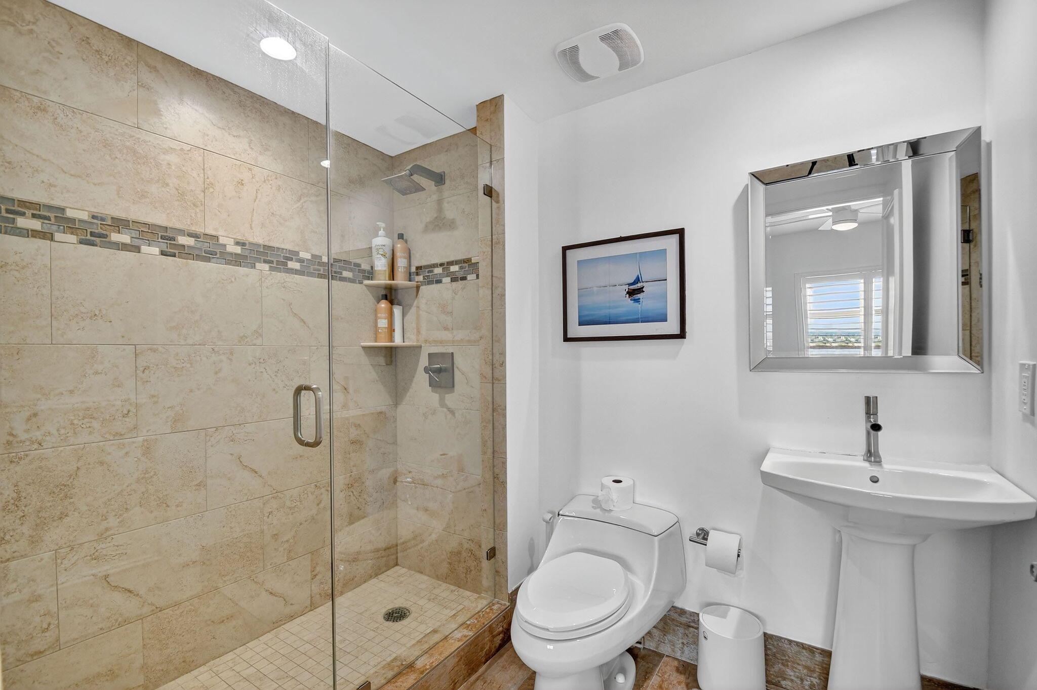 MARINA GRANDE RIVIERA BEA - Residential