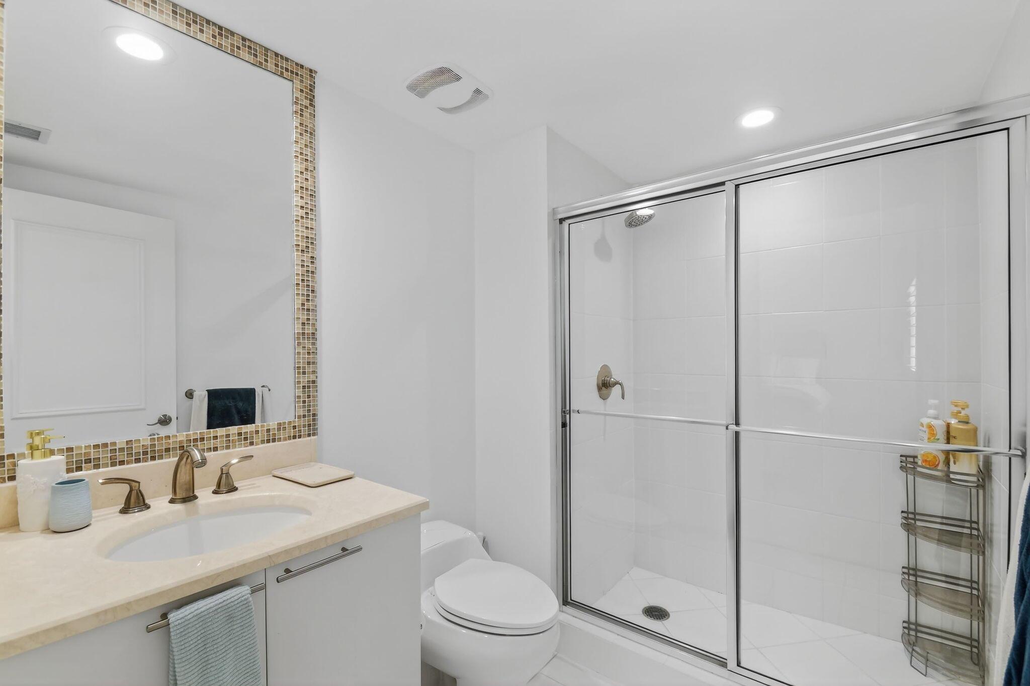 MARINA GRANDE RIVIERA BEA - Residential