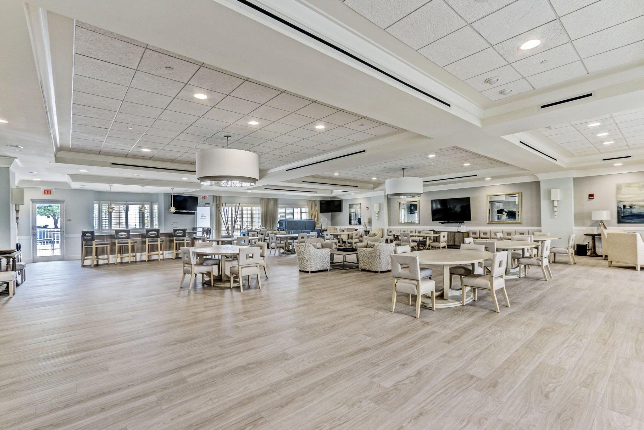 MARINA GRANDE RIVIERA BEA - Residential