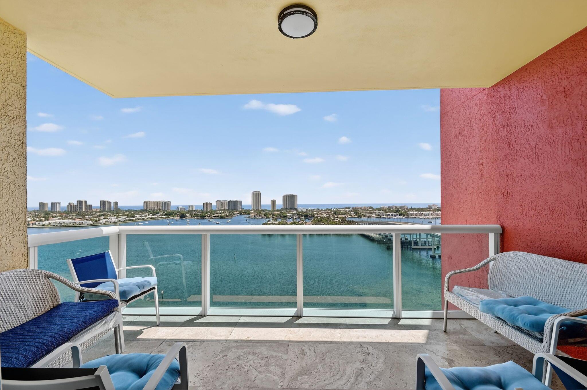 MARINA GRANDE RIVIERA BEA - Residential