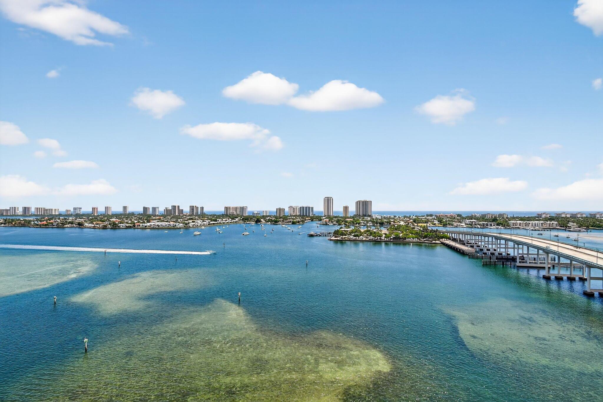 MARINA GRANDE RIVIERA BEA - Residential
