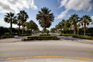 HARBOUR ISLE AT HUTCHINSON ISLAND WEST A CONDOMIN - Residential
