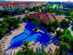 HARBOUR ISLE AT HUTCHINSON ISLAND WEST A CONDOMIN - Residential