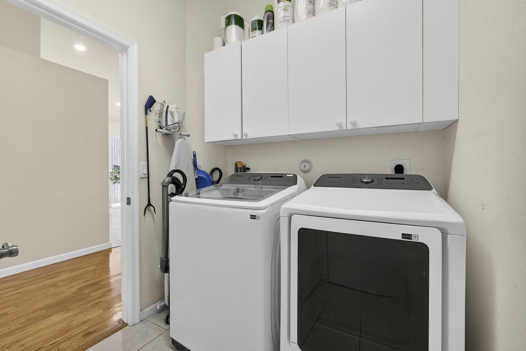 ORANGE GROVE EST - Residential