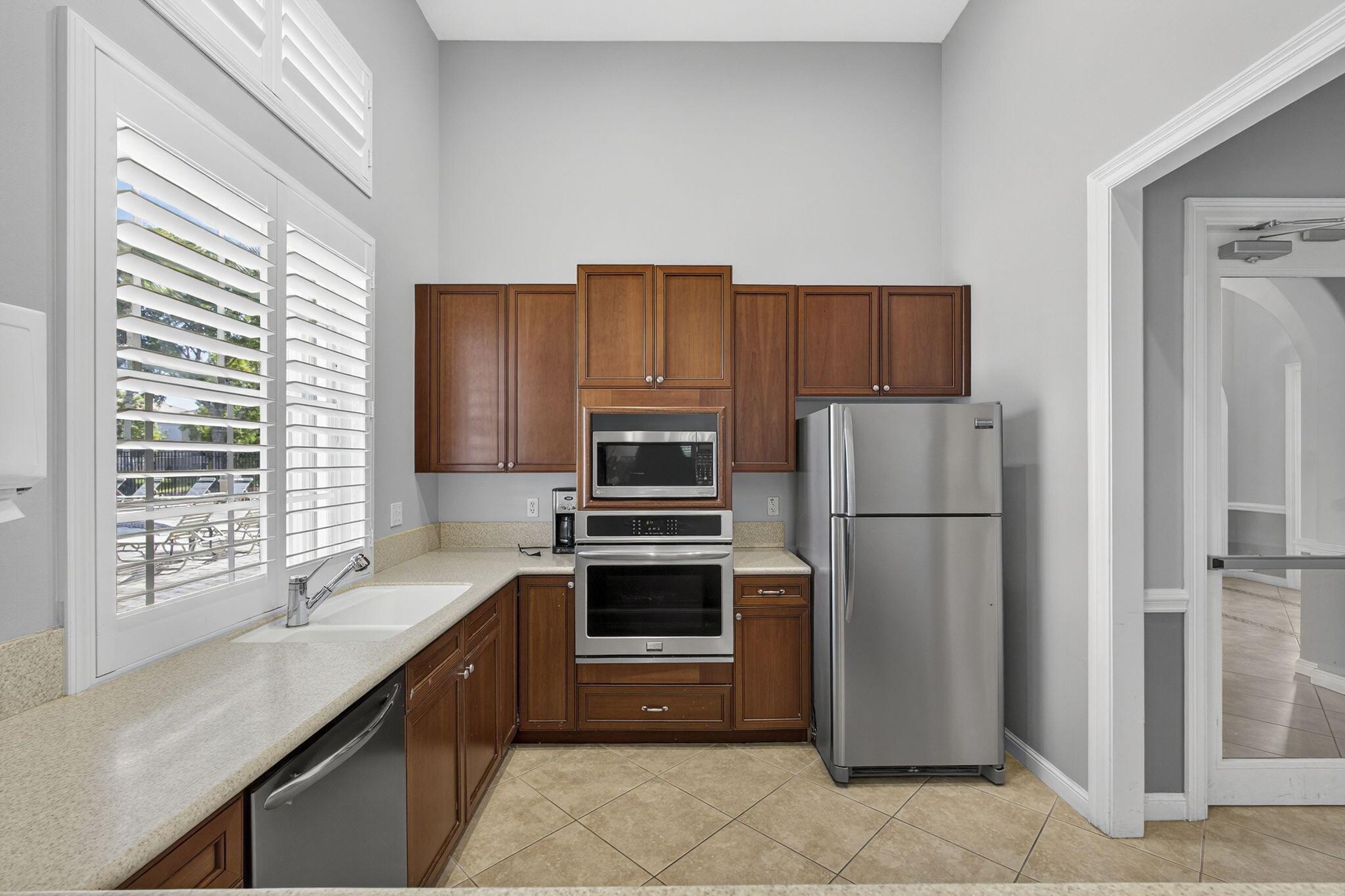 ORANGE GROVE EST - Residential