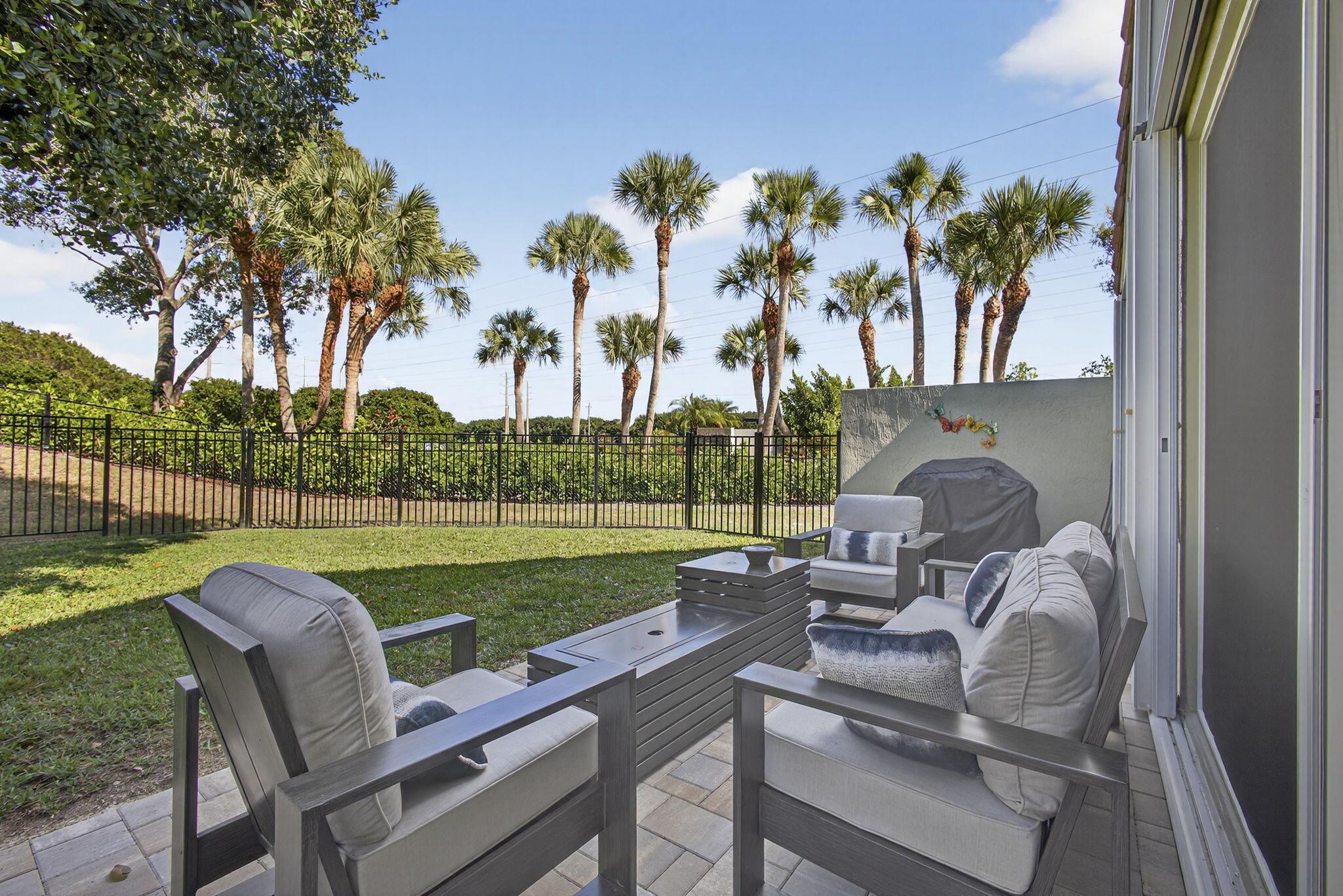 ORANGE GROVE EST - Residential