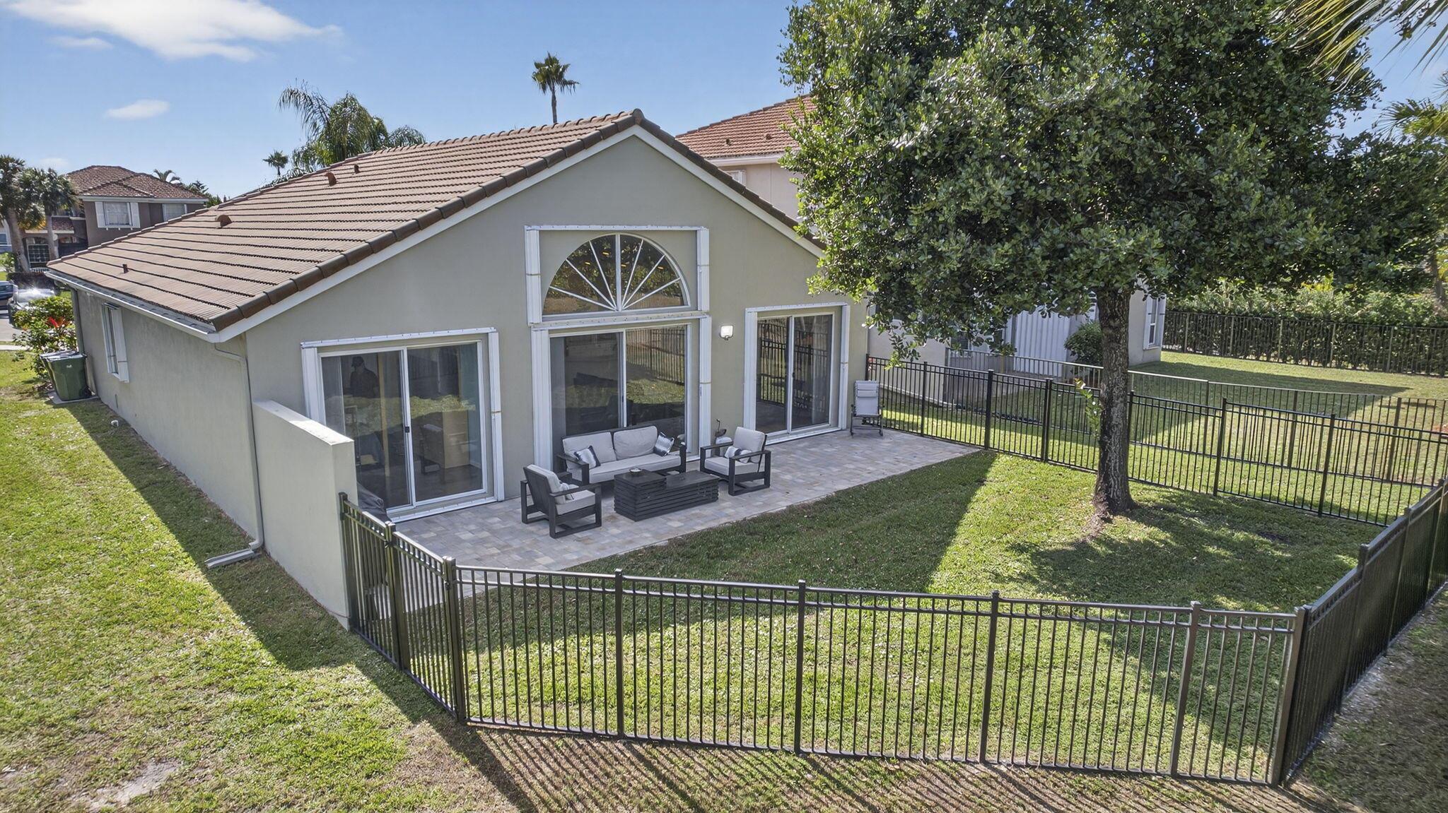 ORANGE GROVE EST - Residential