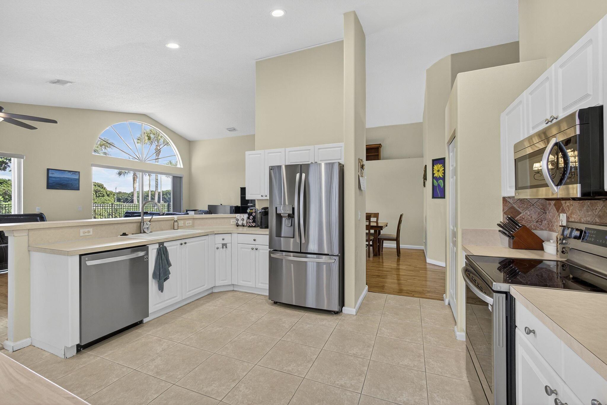 ORANGE GROVE EST - Residential