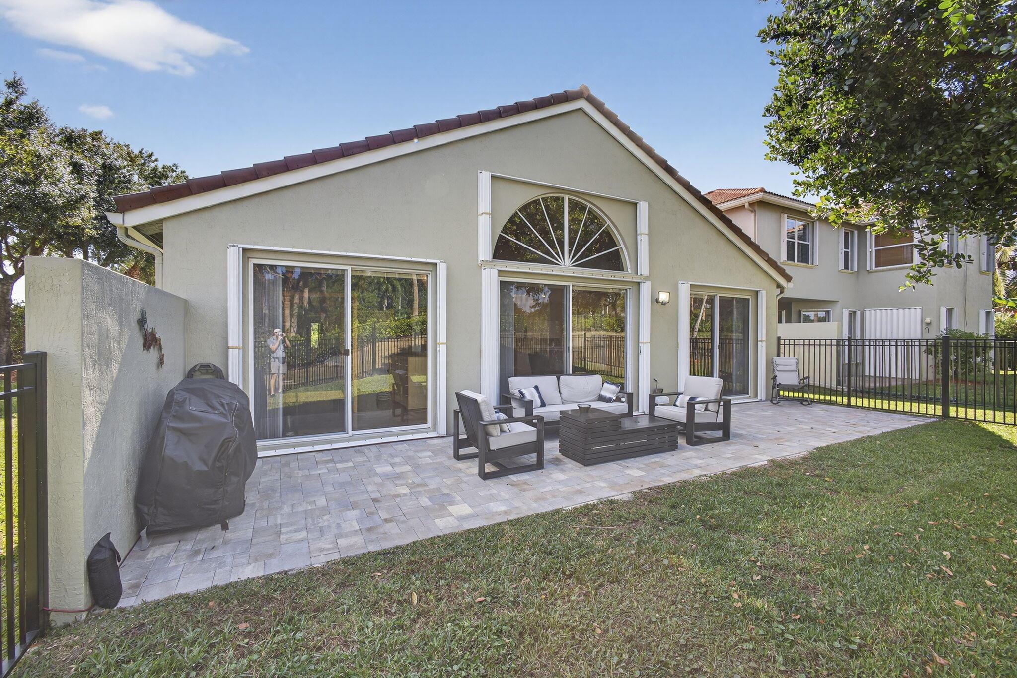 ORANGE GROVE EST - Residential