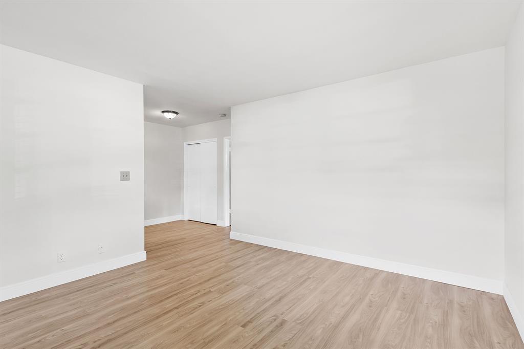 LAUDERDALE2-9 D - Residential Lease