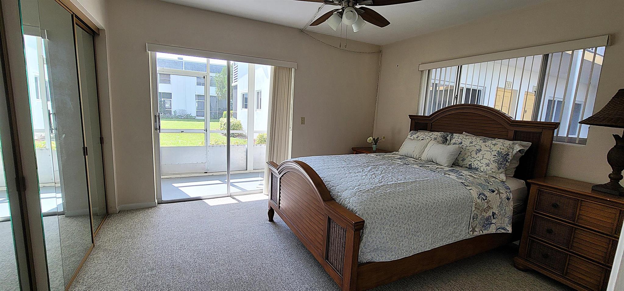 MURRY HILLS APT BLDG COND - Residential Lease