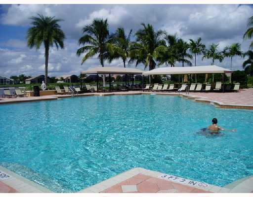 Valencia Shores - Residential