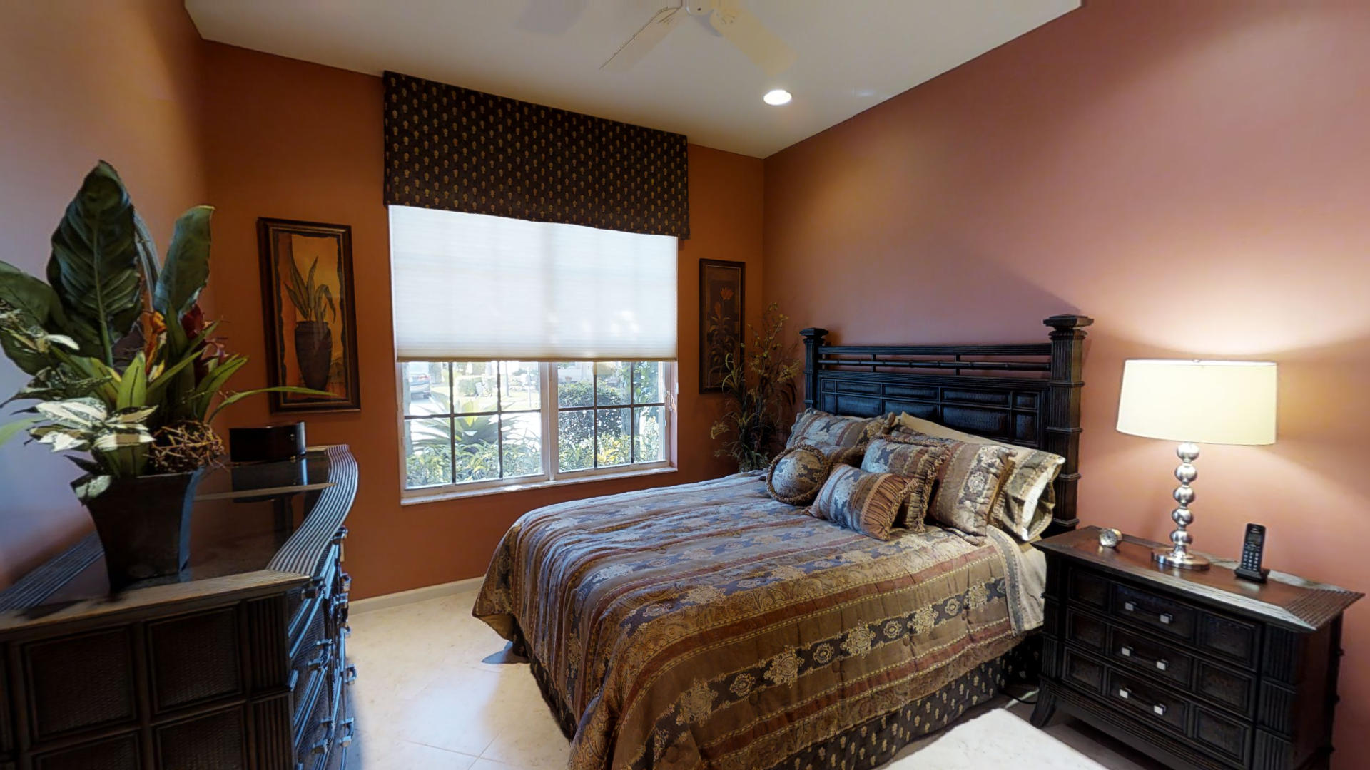 Valencia Shores - Residential