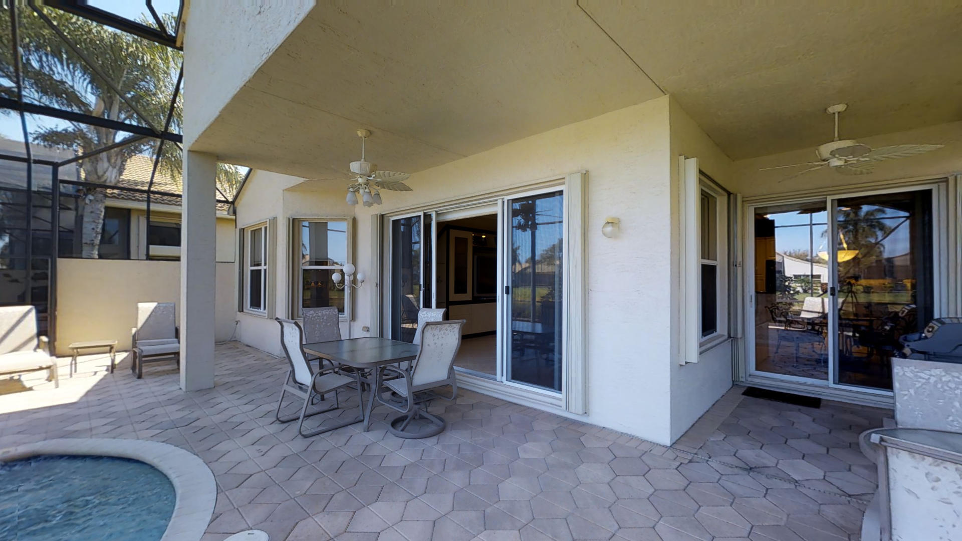 Valencia Shores - Residential