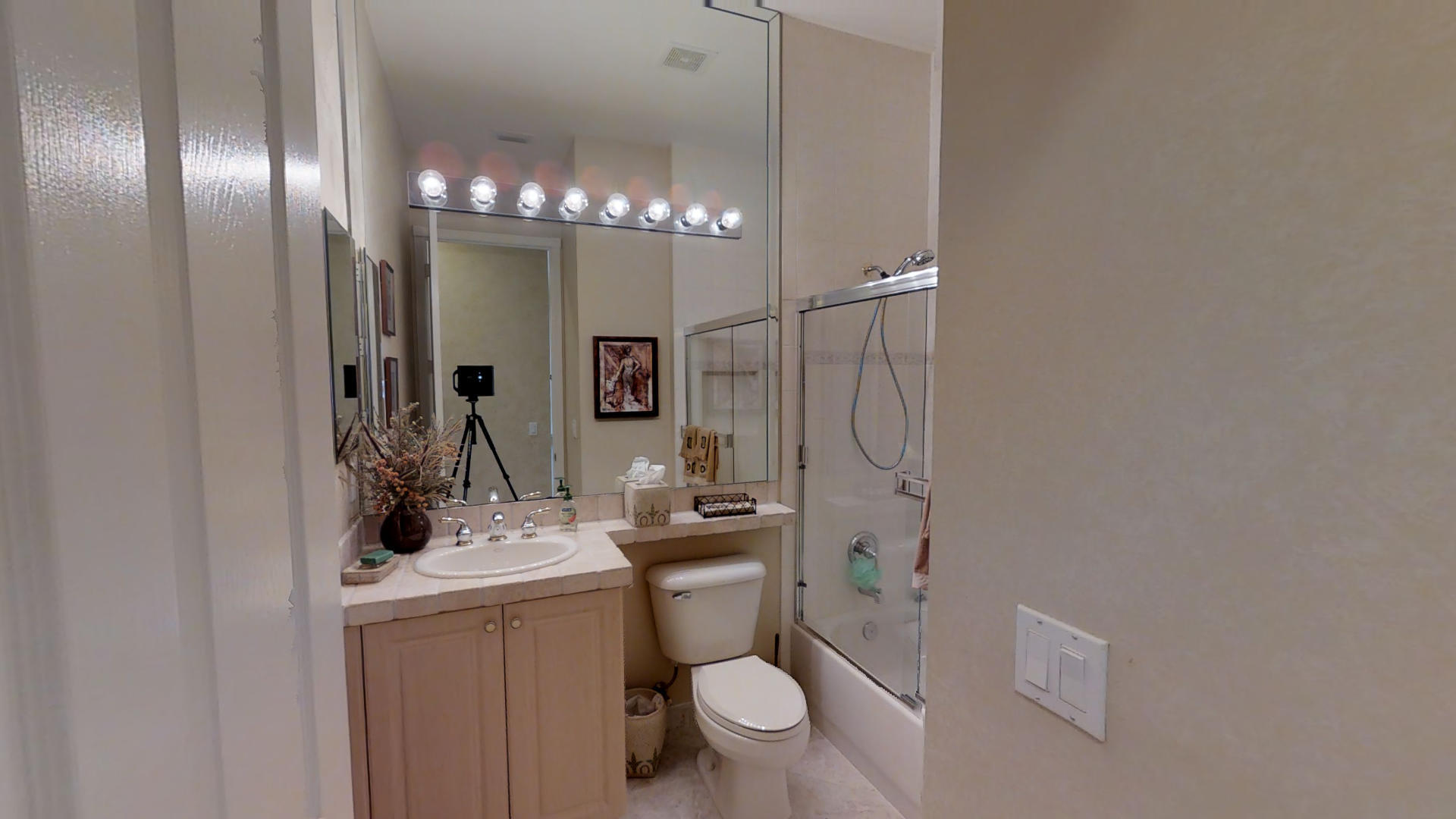 Valencia Shores - Residential