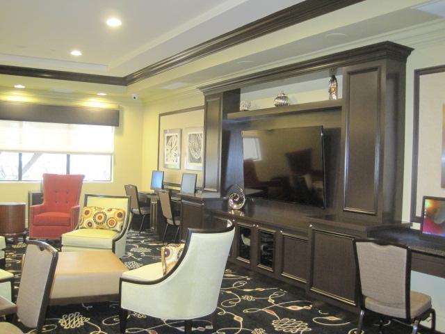 Valencia Shores - Residential