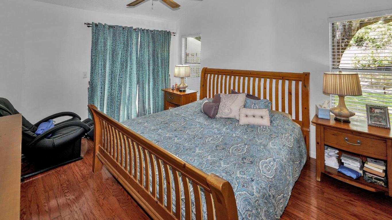 MAPLECREST - Residential