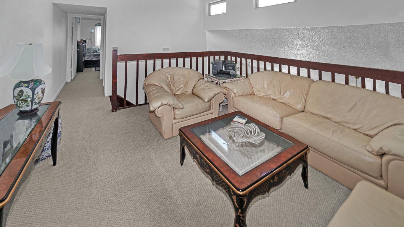 MAPLECREST - Residential