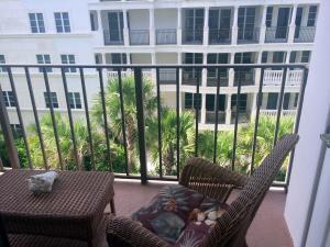 MAYAN TOWERS CONDO II - Residential Lease