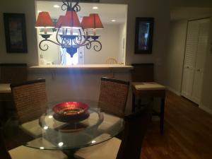 MAYAN TOWERS CONDO II - Residential Lease