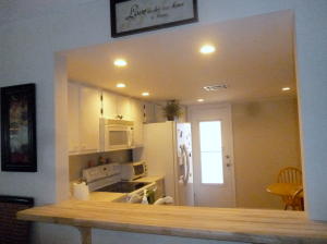 MAYAN TOWERS CONDO II - Residential Lease