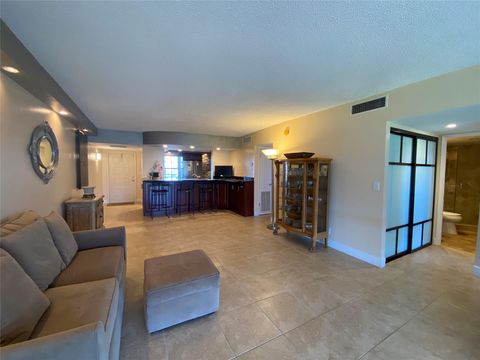 3300 N Palm Aire Dr 904 Pompano Beach FL 33069