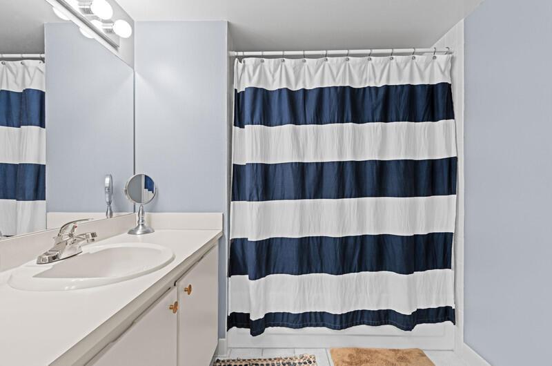 WINGFOOT CONDO - Residential