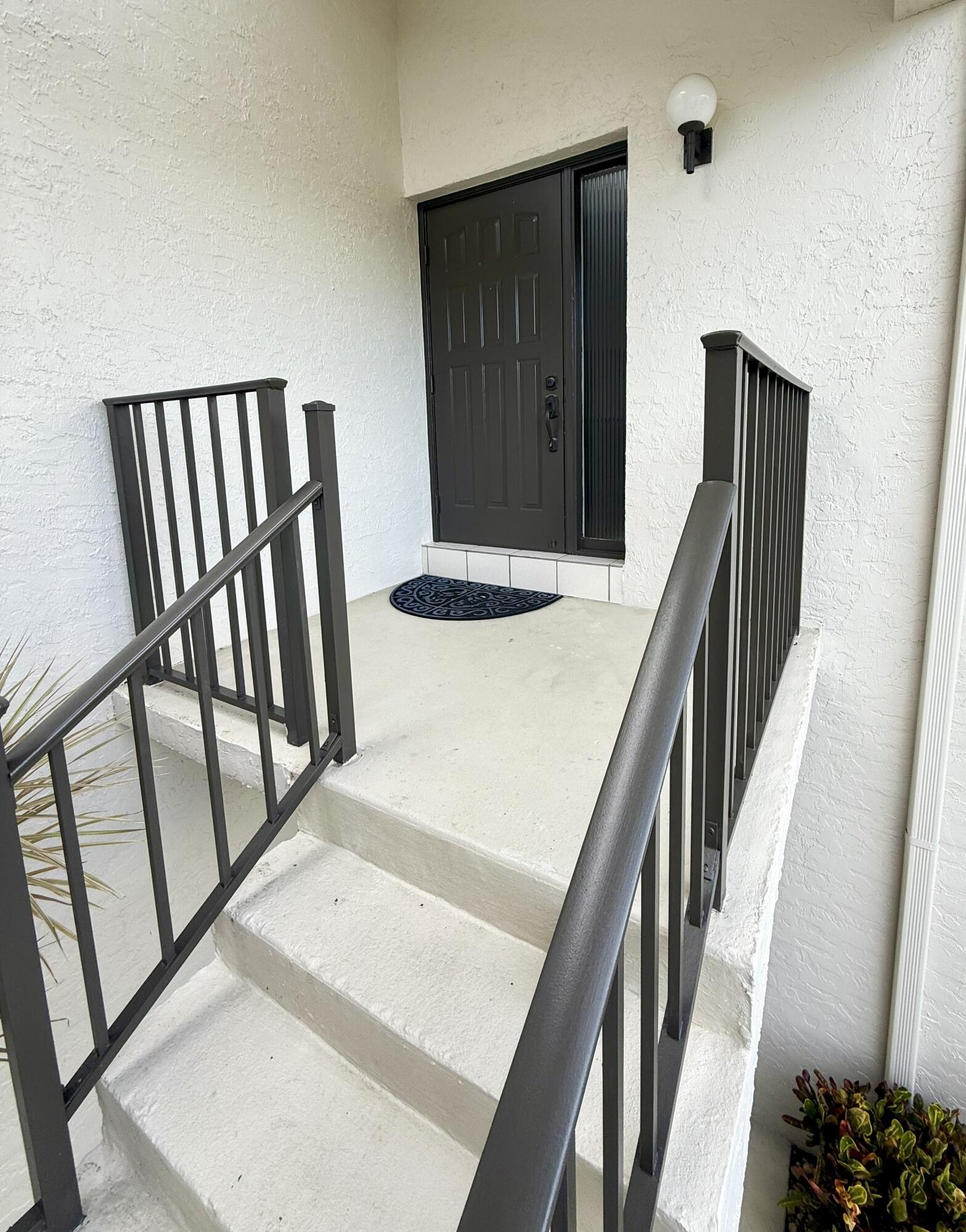 702 Wingfoot Drive D