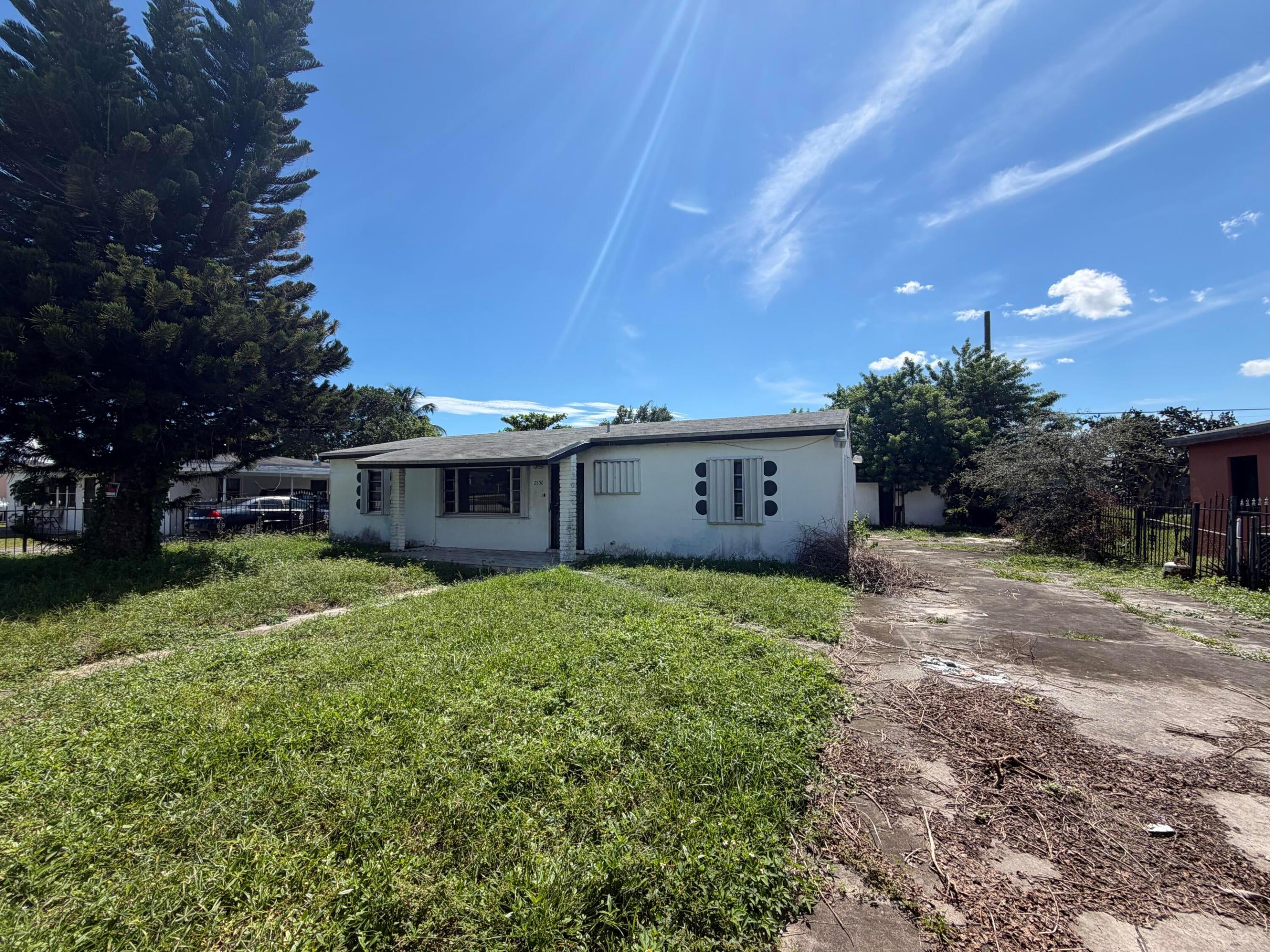 2850 NW 160TH Street