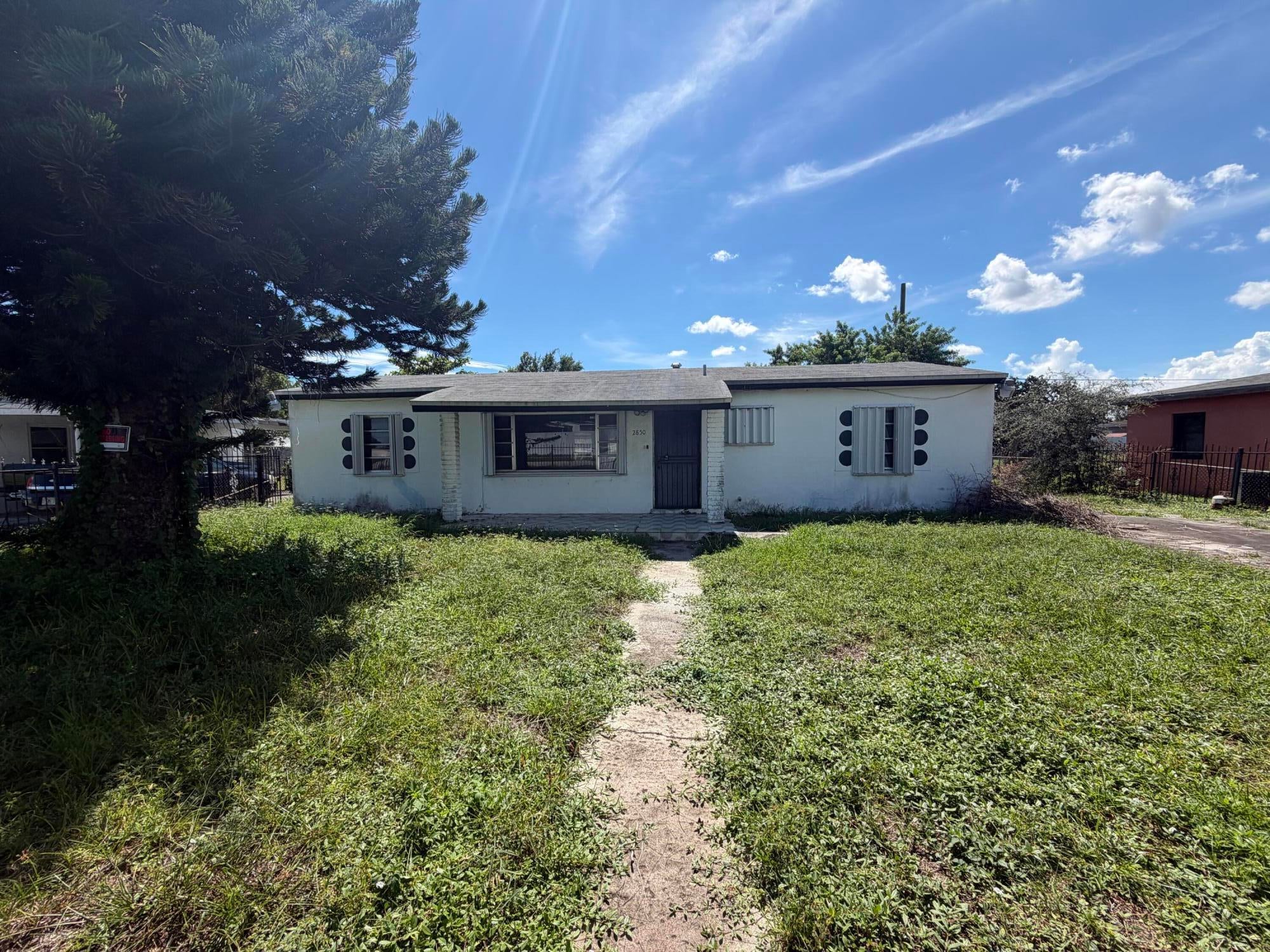 2850 NW 160TH Street