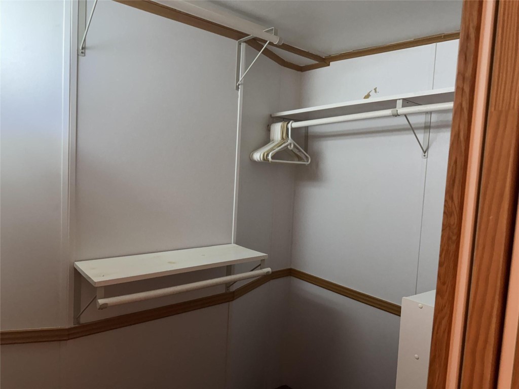 Ancient Oaks - Residential