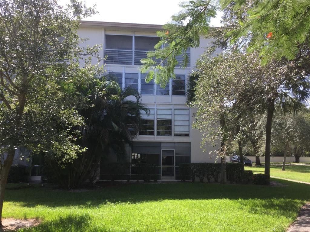 Wynmoor Village - Residential