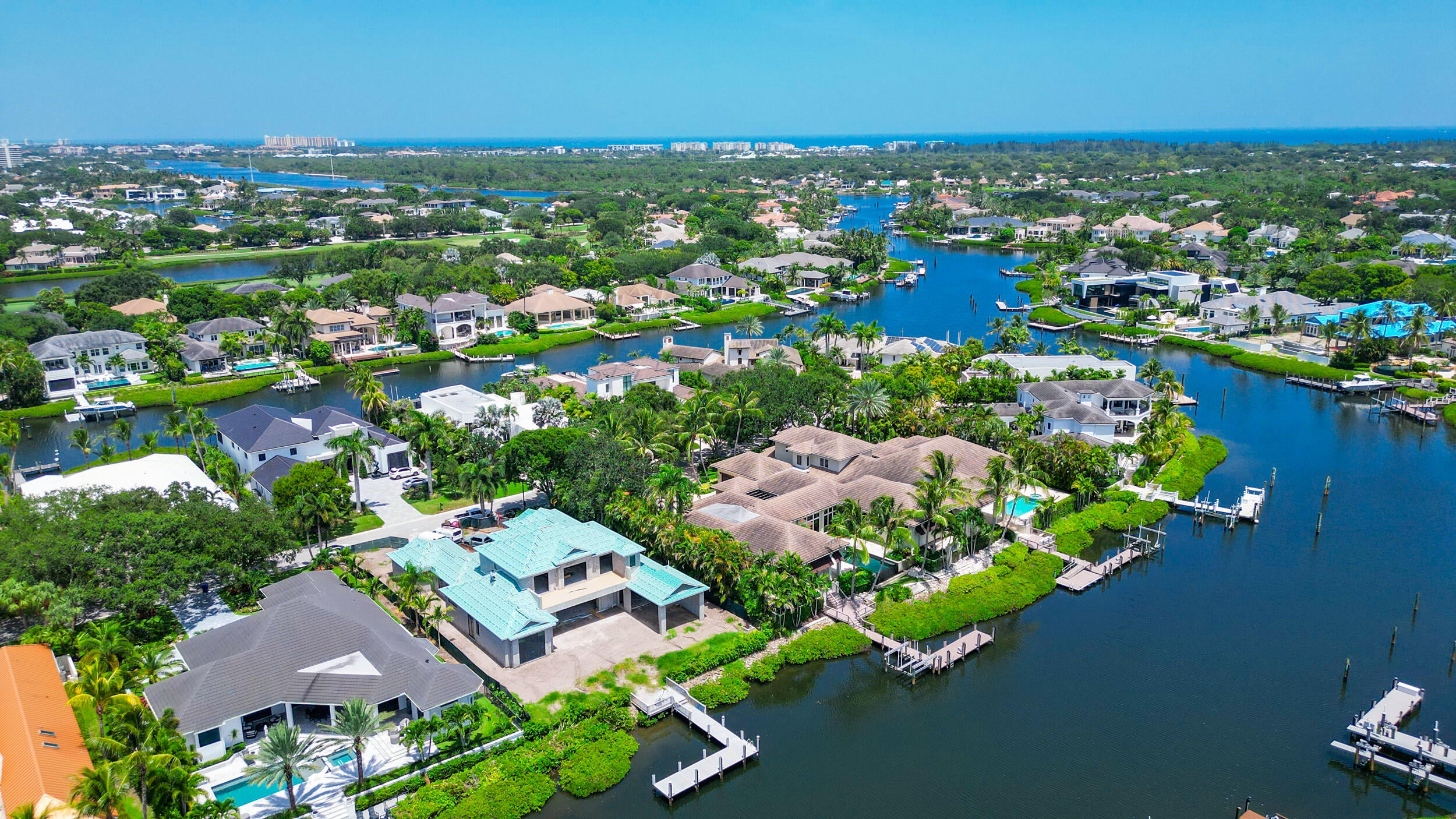 127 Quayside Drive