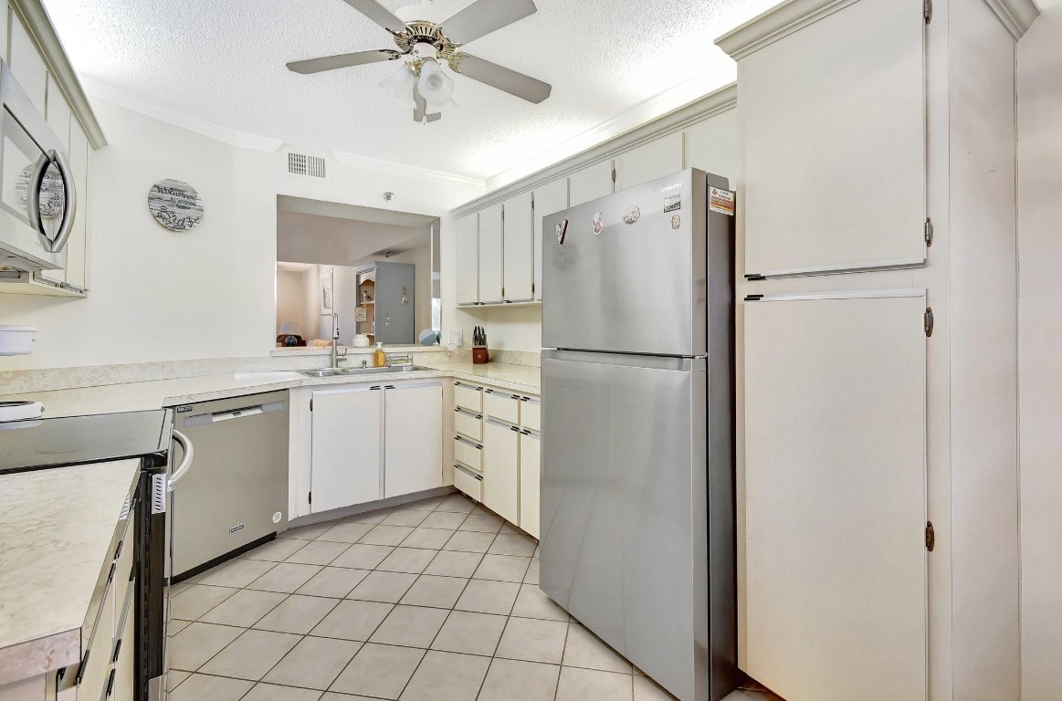 Patios of Boca Barwood - Residential