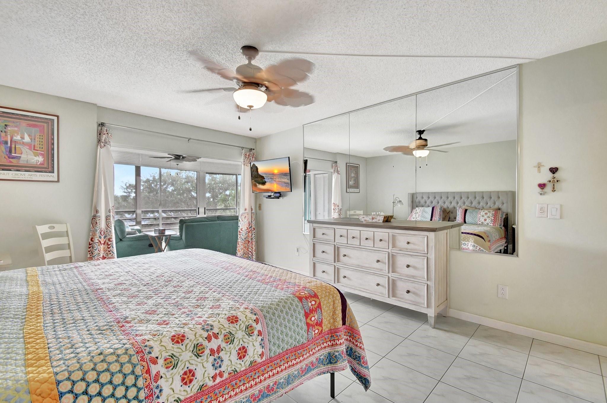 Patios of Boca Barwood - Residential