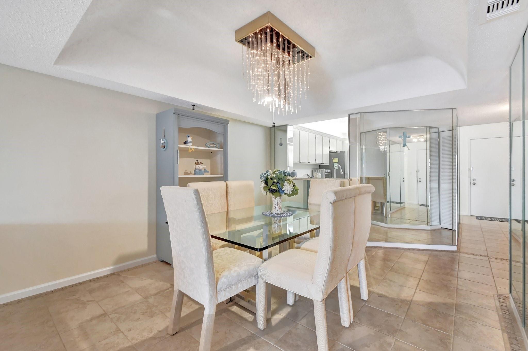 Patios of Boca Barwood - Residential