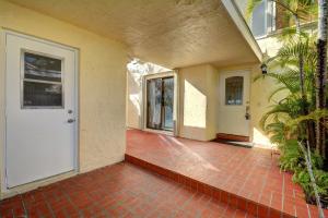 JOGGERS RUN - Residential