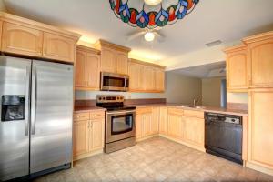 JOGGERS RUN - Residential