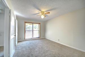 JOGGERS RUN - Residential