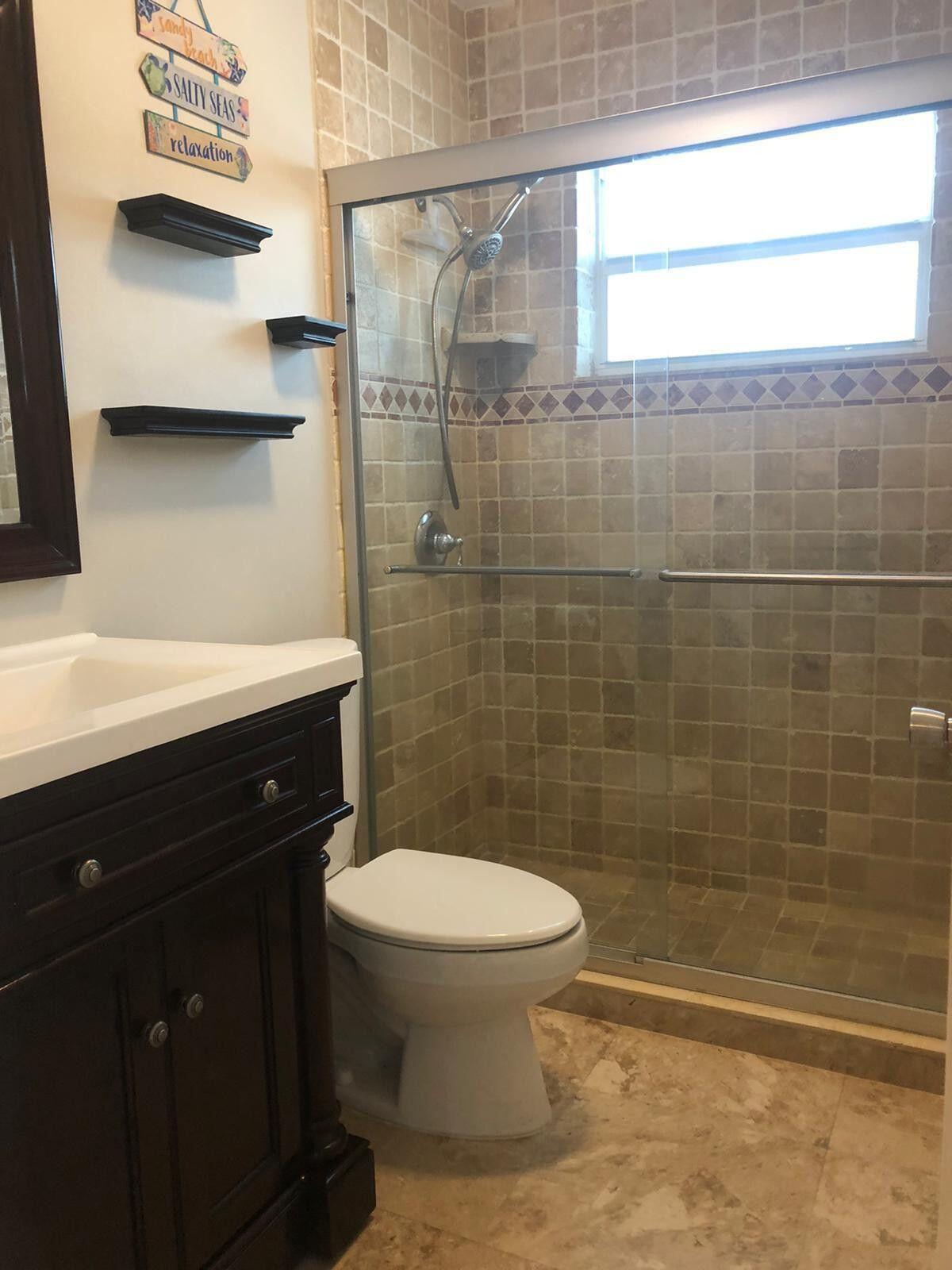 LIGHTHOUSE POINT 6TH SEC - Residential Income