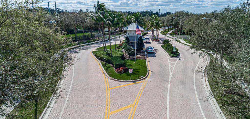 DIAMOND C RANCH POD E/F - Residential