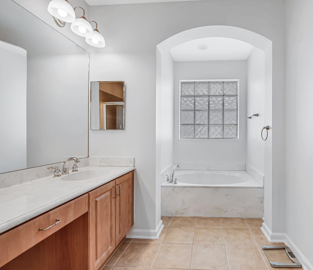 DIAMOND C RANCH POD E/F - Residential