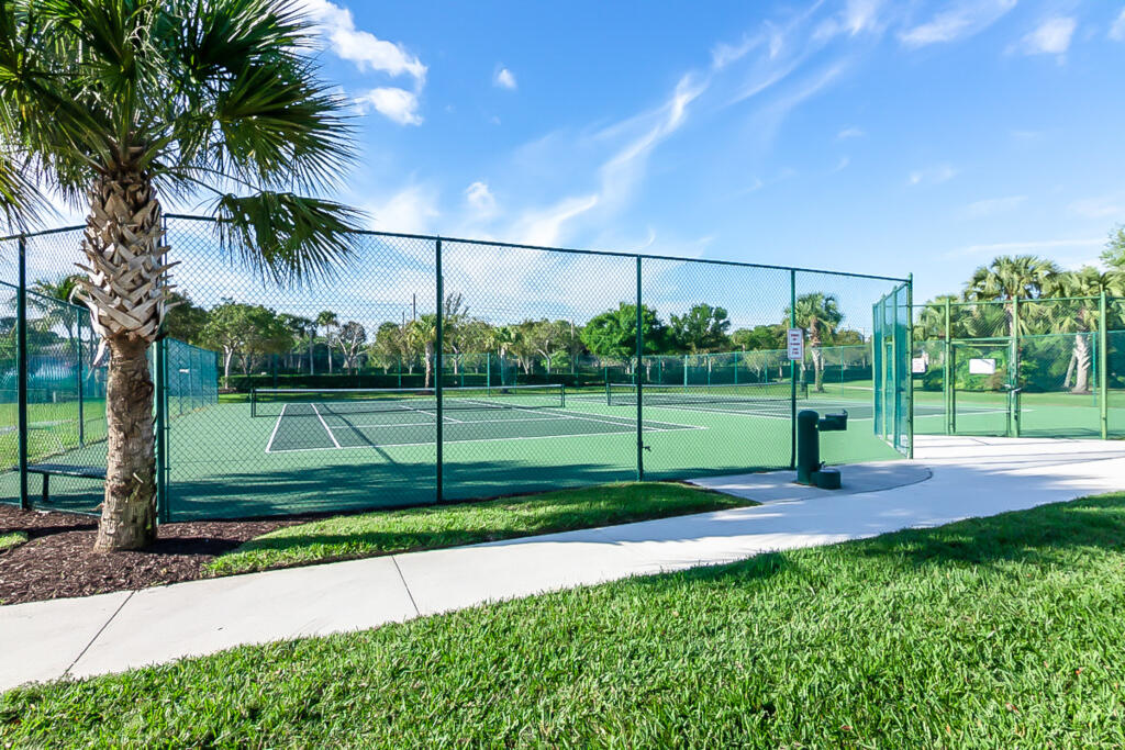 DIAMOND C RANCH POD E/F - Residential